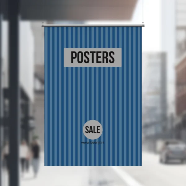 Poster hangend buiten